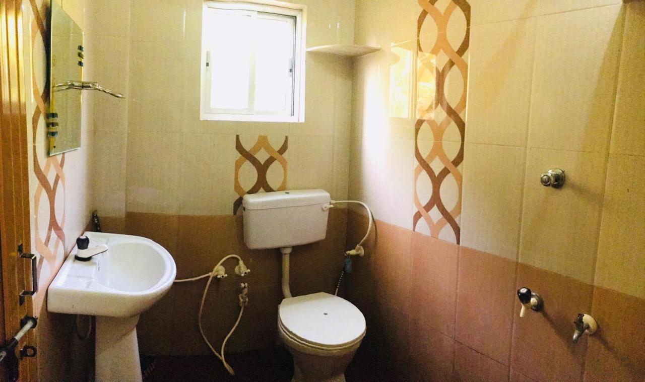 Hari Om Hotel Gokarna  Kamer foto