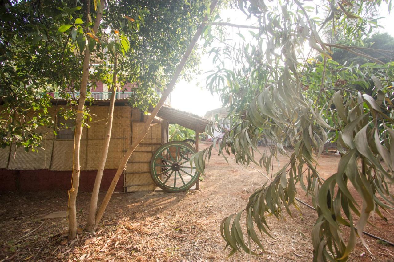 Hari Om Hotel Gokarna  Buitenkant foto